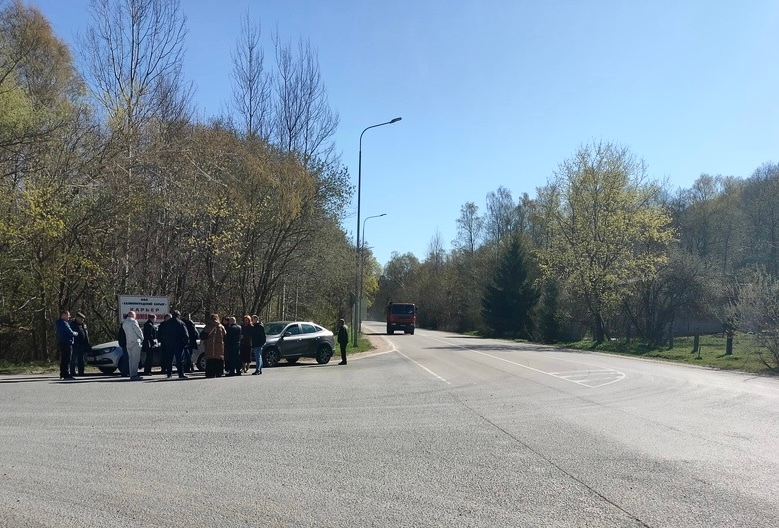 Помойте дорогу: Трасса под Гвардейском страдает от перевозок ископаемых