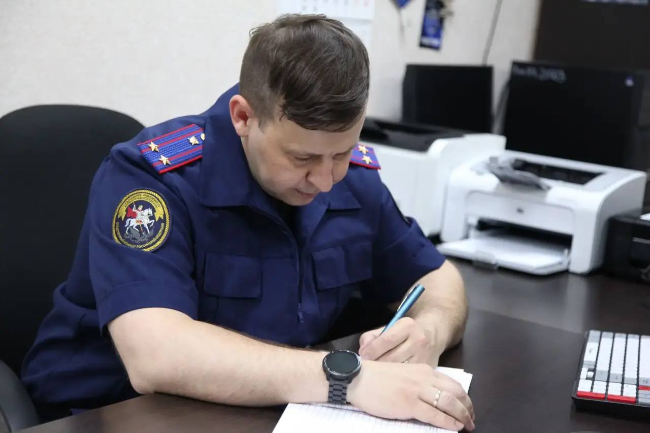 На калининградских озерах мужчины преставали к девочкам-подросткам. Следком проводит проверку.