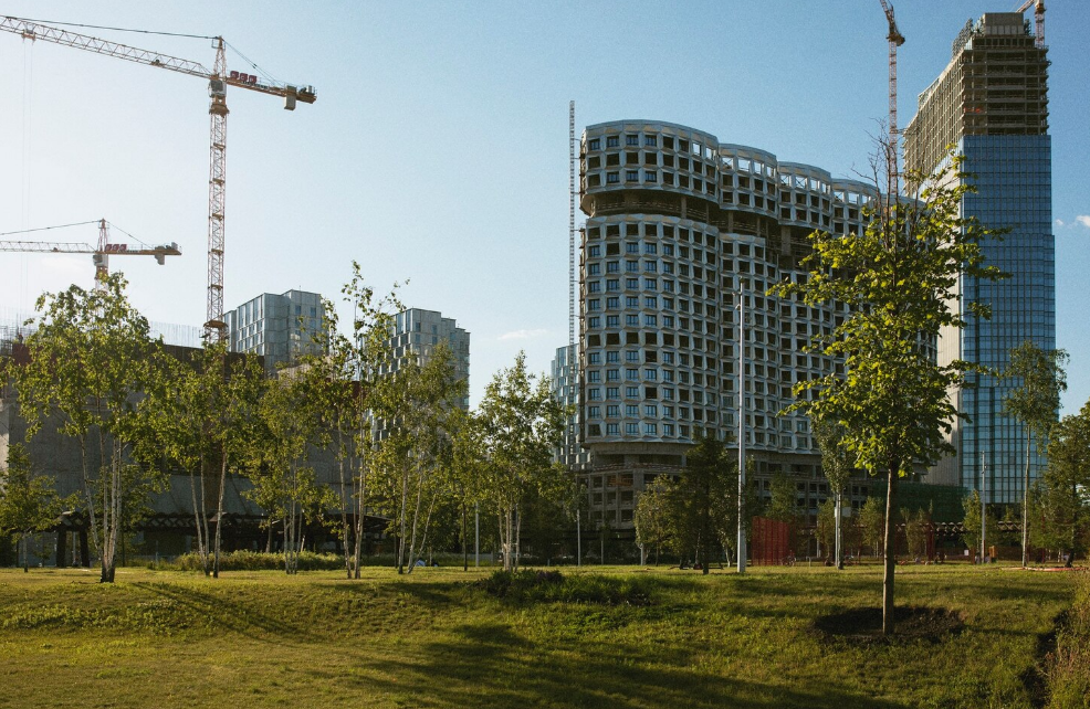 Падение на 22 %: Калининград теряет лидерство по «квадратным метрам»