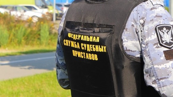 Приставы усилили работу по выбиванию долгов у Калининградцев