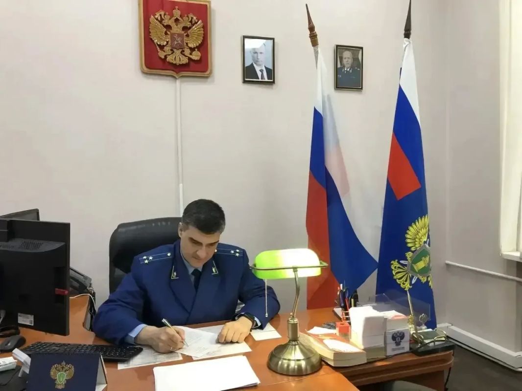 Советчанину будут «лечить голову» за то, что крал дорожные знаки