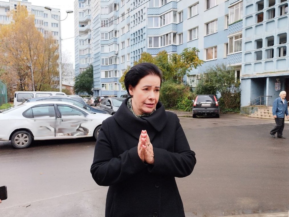Елена Дятлова похвалила дорожников за хорошую работу