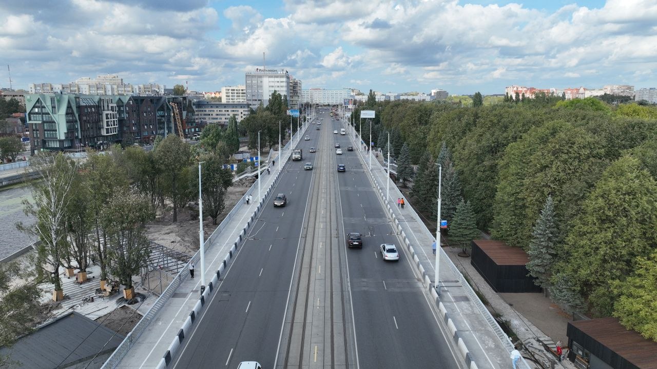 На Эстакадном мосту Калининграда установят умные камеры фиксации ПДД