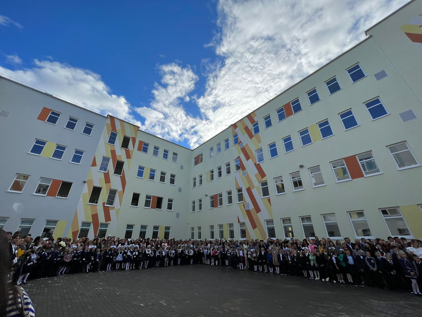 В Калининграде открылась самая большая школа области