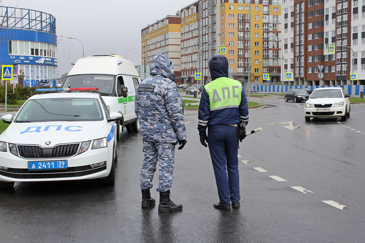 Калининградские приставы отследили машины должников по камерам наблюдения