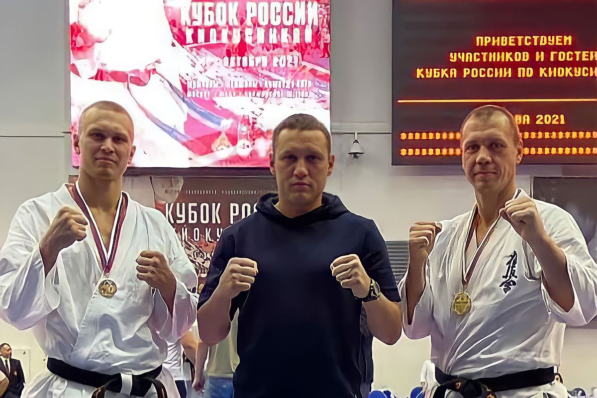Калининградские каратисты завоевали два золота и бронзу Кубка России