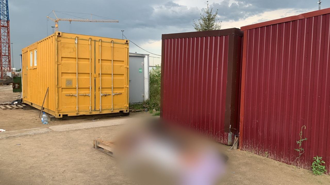 В Калининграде строитель погиб от удара молнии