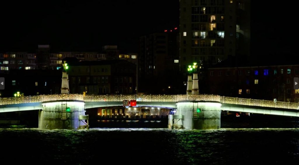 В Калининграде ночью разведут мосты