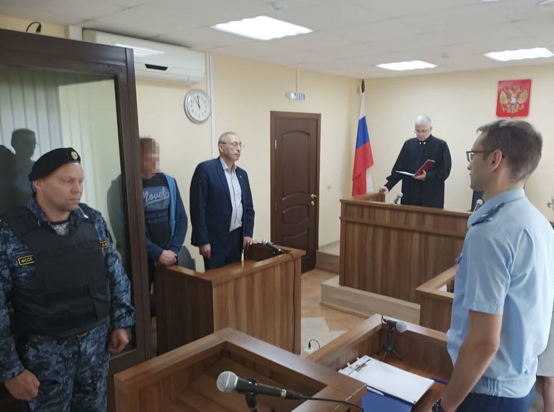 Житель Нестерова получил три года колонии за контрабанду сигарет на 411 млн рублей