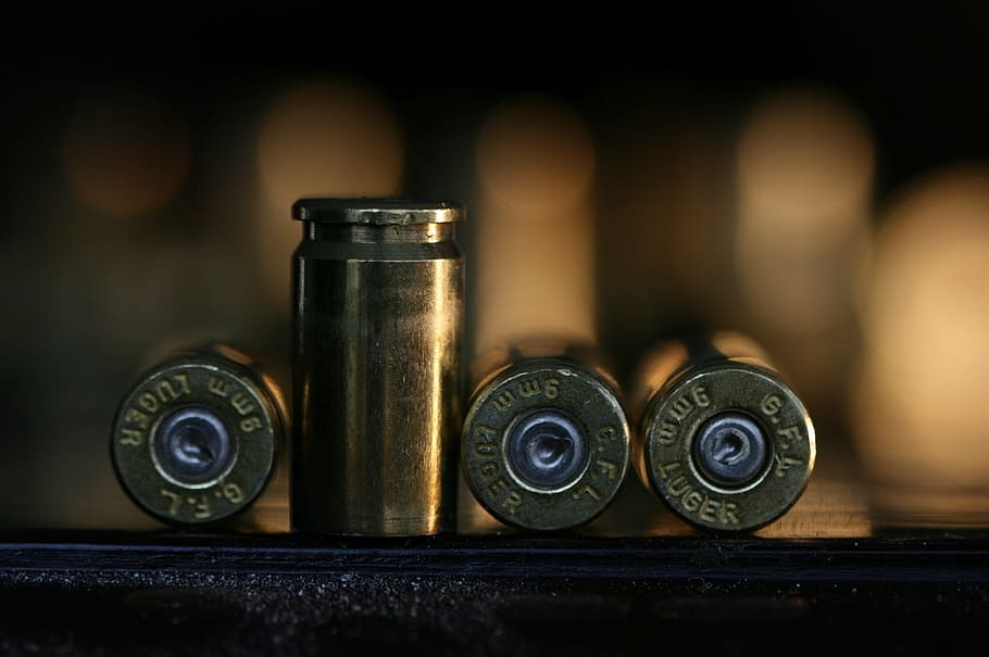 В Нестеровском округе мужчина незаконно хранил патроны и гранаты