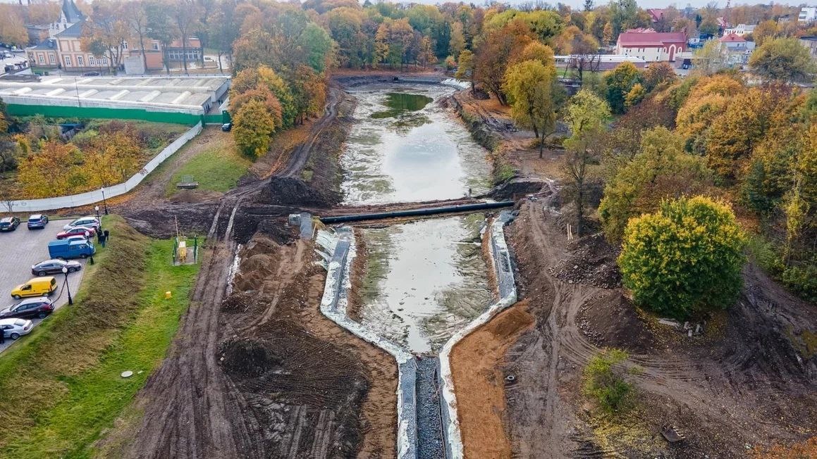 Сергей Булычев: Воду в Парковый пруд в Черняховске пустят в течение нескольких дней