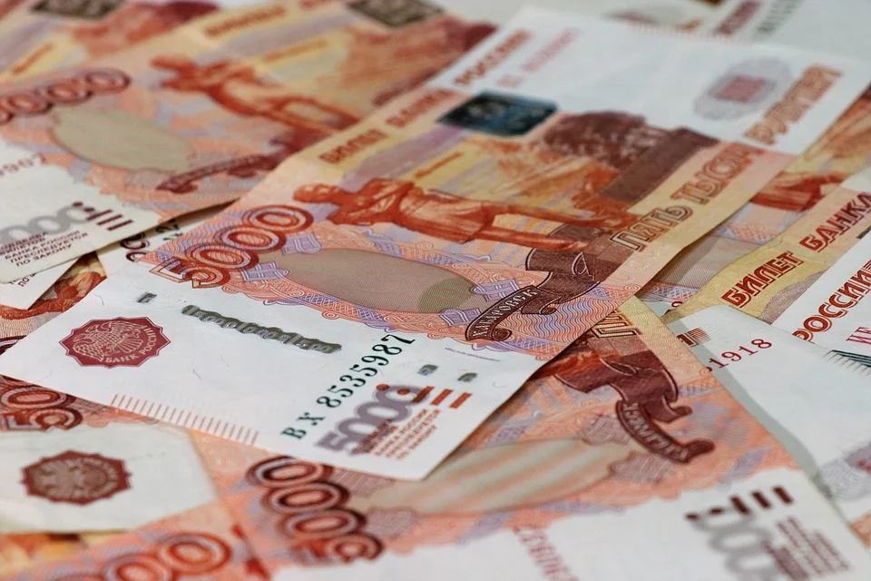 В Калининградской области с должников по транспортному налогу взыскали 349 млн рублей