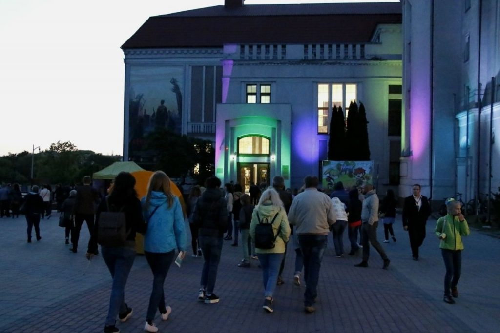 Калининградский историко-художественный музей ждёт на ночную экскурсию «До фонаря»