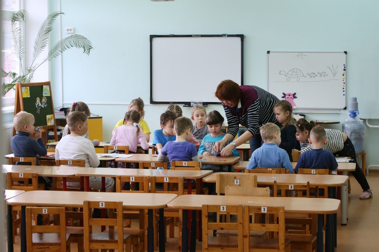 Калининградские педагоги и соцработники получат единовременную выплату