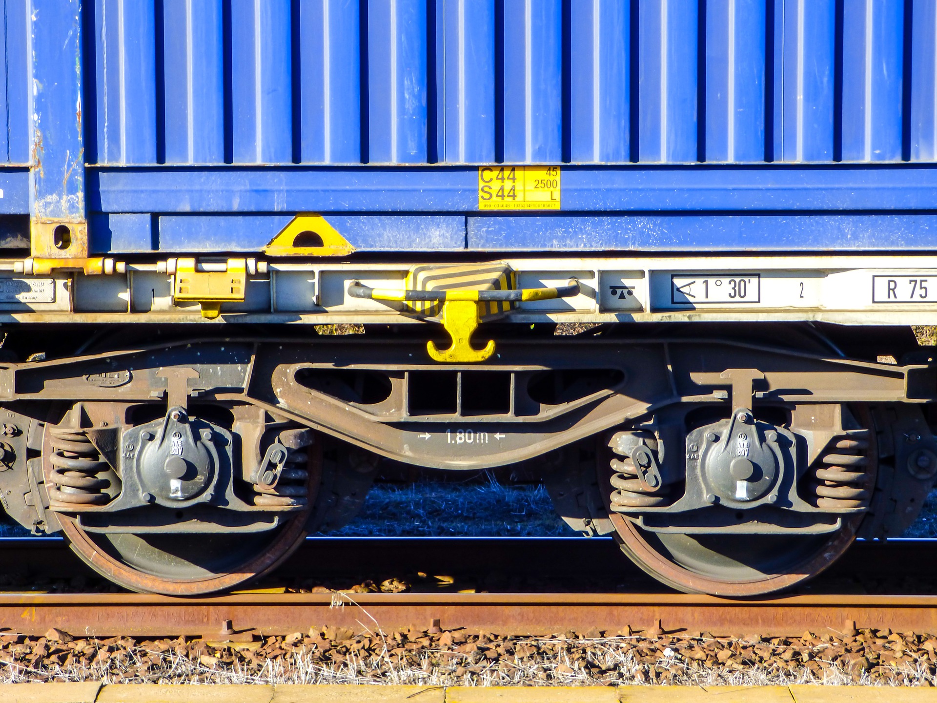 Квоты на железнодорожный транзит стройматериалов в Калининград исчерпаны
