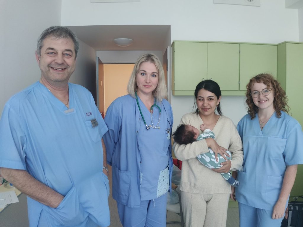Врачи калининградского кардиоцентра провели месячному ребенку операцию на открытом сердце